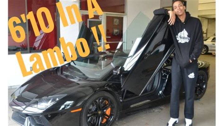 A Tall Guy In A Ferrari !! Ferrari 458 Review From A Tall Guys