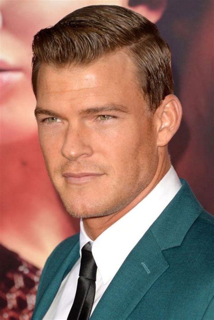 Alan Ritchson Profile Images — The Movie Database (TMDB)