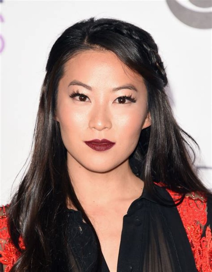Arden Cho at the 2016 People's Choice Awards Best Red Carpet Braids