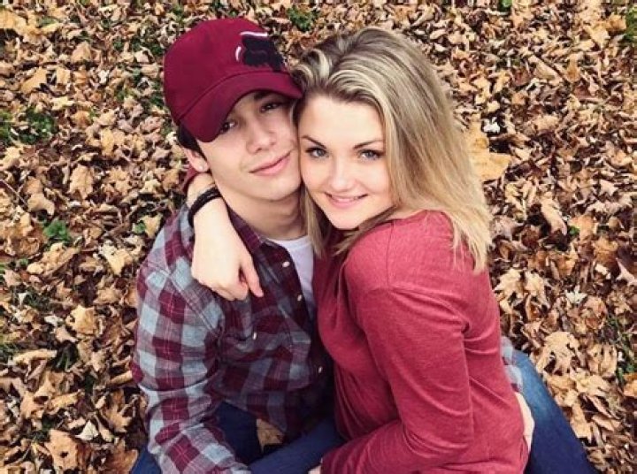 Are Noah Thompson and Angel Dixon Still Together? Update