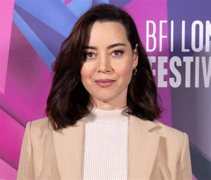 Aubrey Plaza's Height, Weight, Bio, Measurements & More