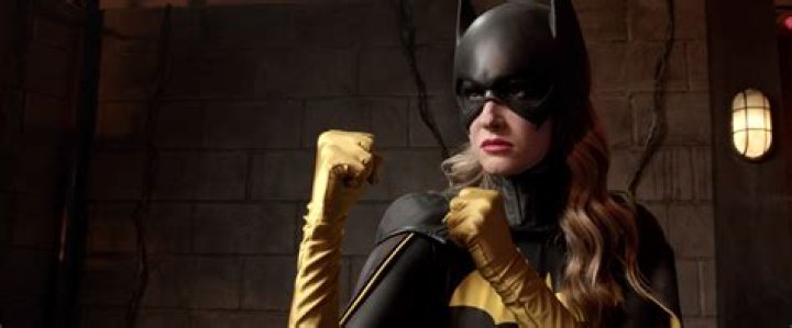 Batgirl TH E K ILL ING J OKE &mdash; SHL