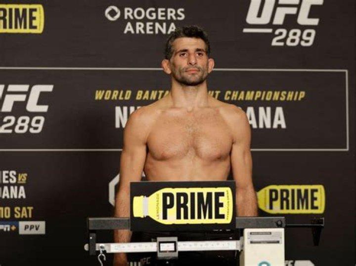 Beneil Dariush Net Worth 2023 How rich is the Iranian lightweight fighter?