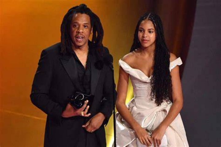 Beyonc&eacute; e JayZ se transformam em &lsquo;A Fam&iacute;lia Radical&rsquo; para o halloween