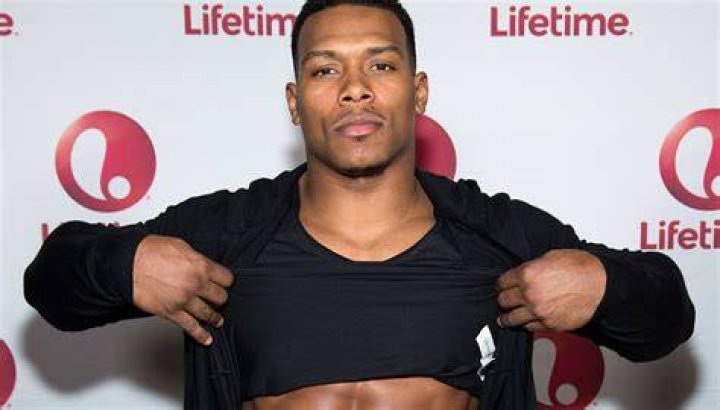 BOLO The Entertainer 5 Things You Didn’t Know HelloBeautiful