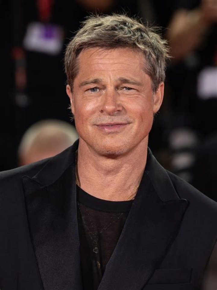 Brad Pitt's brother reckons being related can be the pits 3am