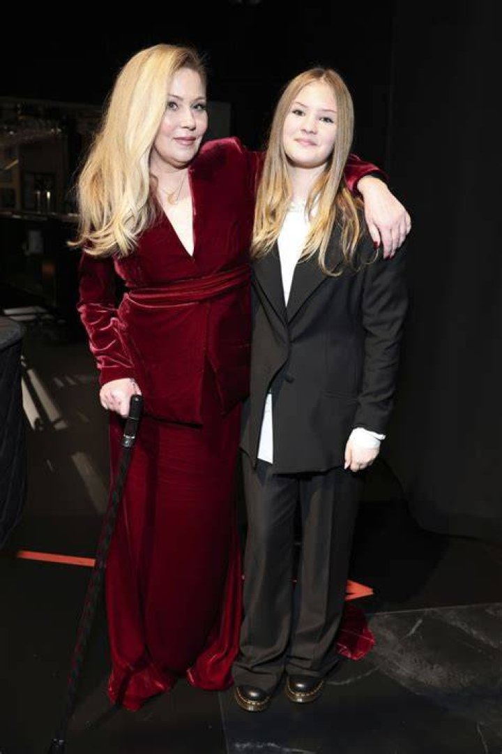 Christina Applegate children Does Christina Applegate have children?