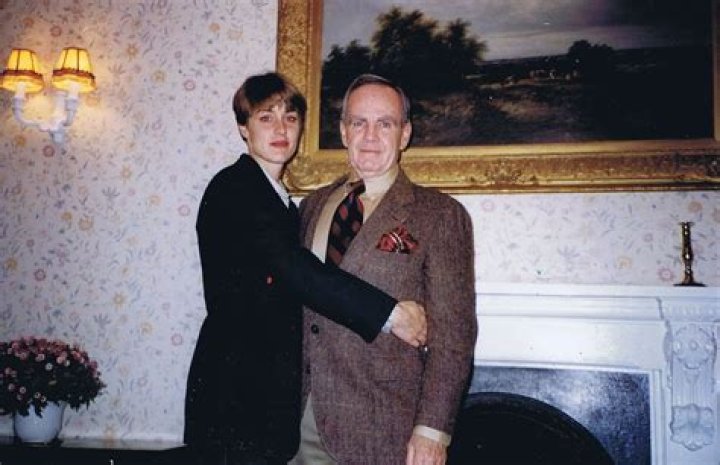 Cormac McCarthy with Jennifer Winkley Couple photos, Jennifer, Scenes