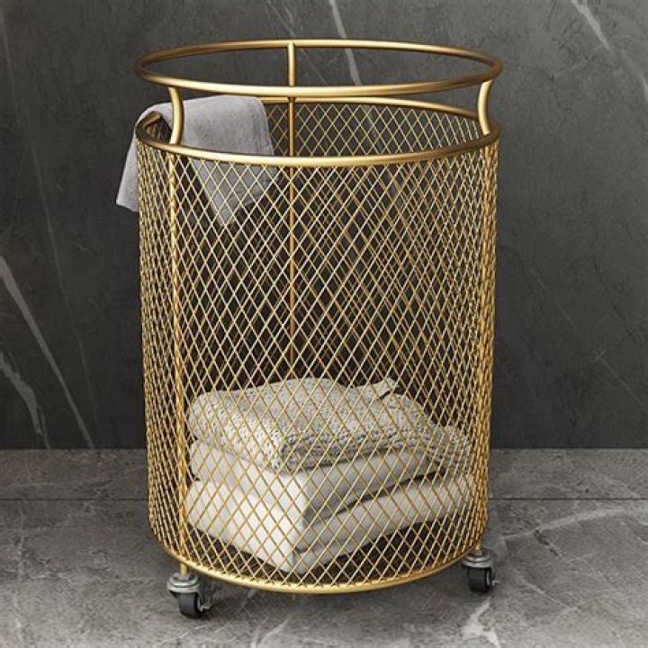 Creative Bath Aspen Rolling Hamper with Lid
