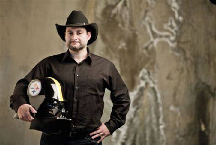Dave Filoni Net Worth, Bio, Height, Family, Age, Weight, Wiki 2023
