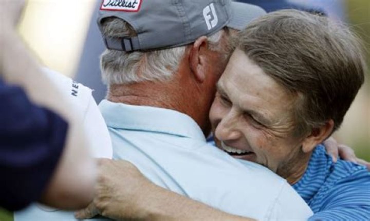 David Toms rolls in 2 big ones for US Senior Open title Las Vegas