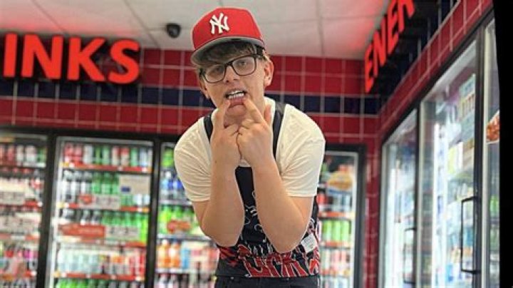 Does lil seeto actually have any solid street credit or is he a capper