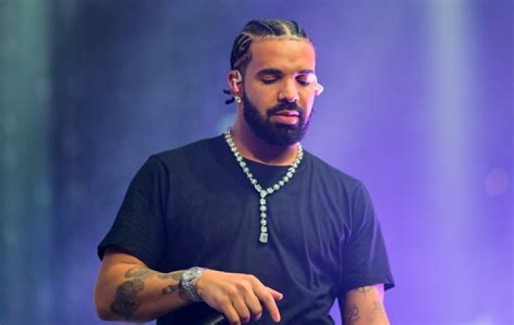 Drake 'hurt' by father's allegations he faked drama to sell records