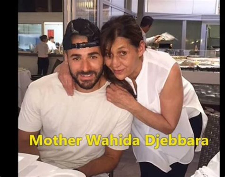 El papel de Wahida Djebbara, la madre de Benzema, en el &eacute;xito del &lsquo;9