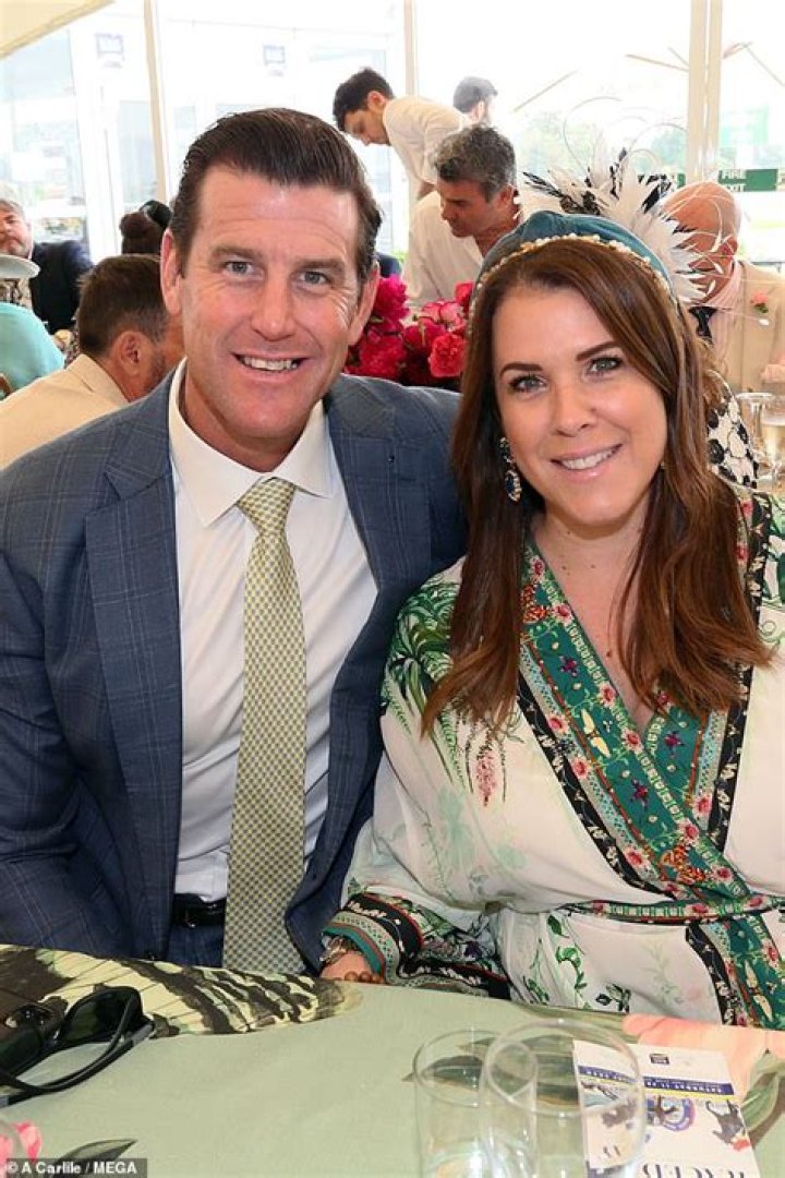 Emma RobertsSmith (Ben RobertsSmith ExWife) Wiki, Bio, Age, Height