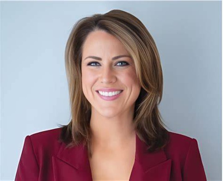 Erin Perrine Net Worth, Age, Biography, Boyfriend, Birthday And Her