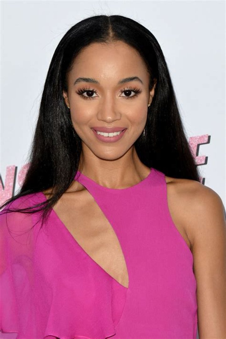 Erinn Westbrook "Insatiable" TV Show Premiere in LA • CelebMafia
