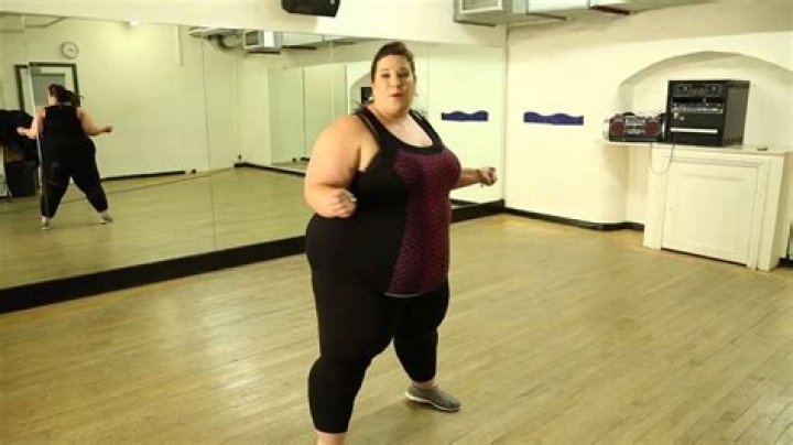 Fat Girl Dancing's Whitney Thore hates nothing about her 27st body