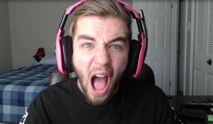 Faze Jev Net Worth, Age, Girlfriend, Family, Biography & More