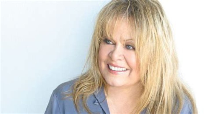 Has Sally Struthers Had Plastic Surgery? Body Measurements and More