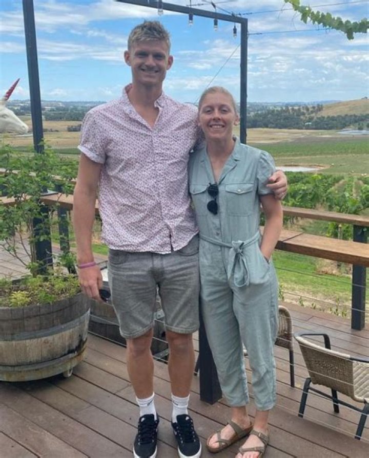 Heather Knight Husband, Age, Height, Batting Stats, Boyfriend, Biography