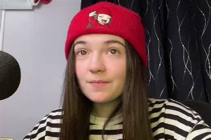 How Tall Is Aimsey? How Did She A Tik Tok Star?