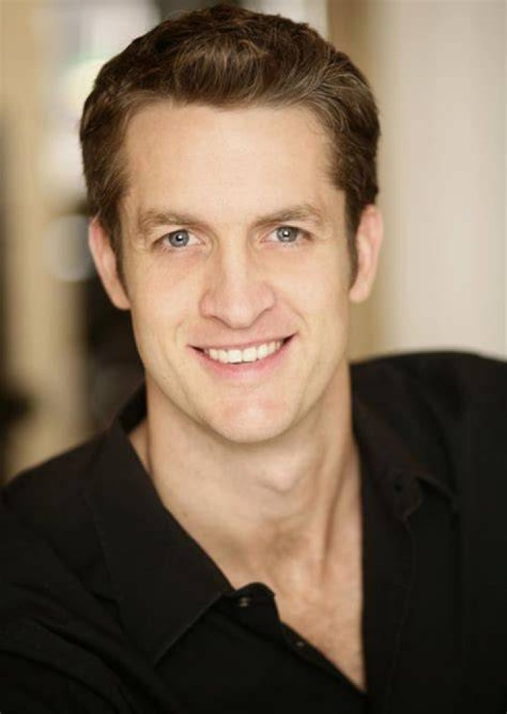 How Tall is Penn Holderness? Biography, Height, Age, Net Worth HAATTO
