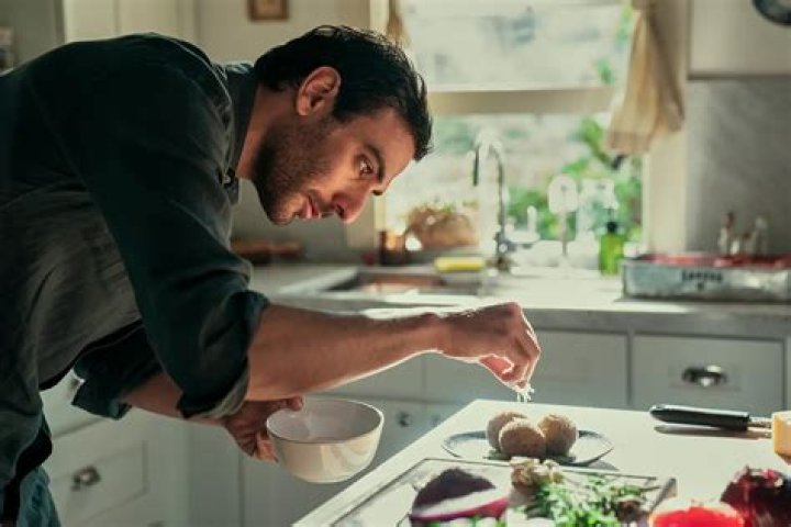 Interview with actor Eugenio Mastrandrea for &ldquo;Culturescope&rdquo; Cyprus Mail