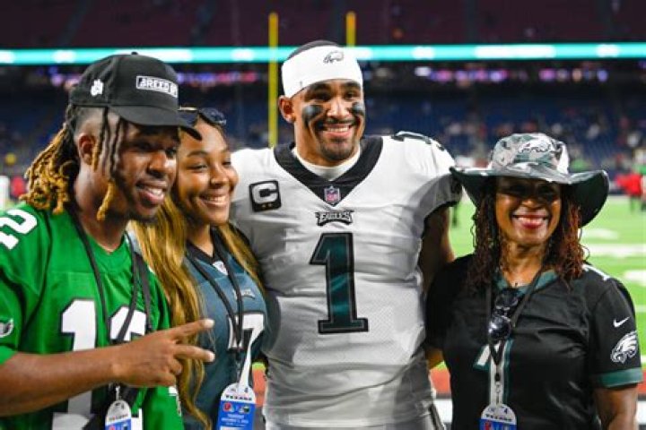 Jalen Hurts Ethnicity Exploring the Ethnic Background of Eagles