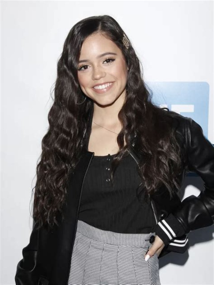 Jenna Ortega Bio Wiki Age Net Worth Height Boyfriend Parents Sibling