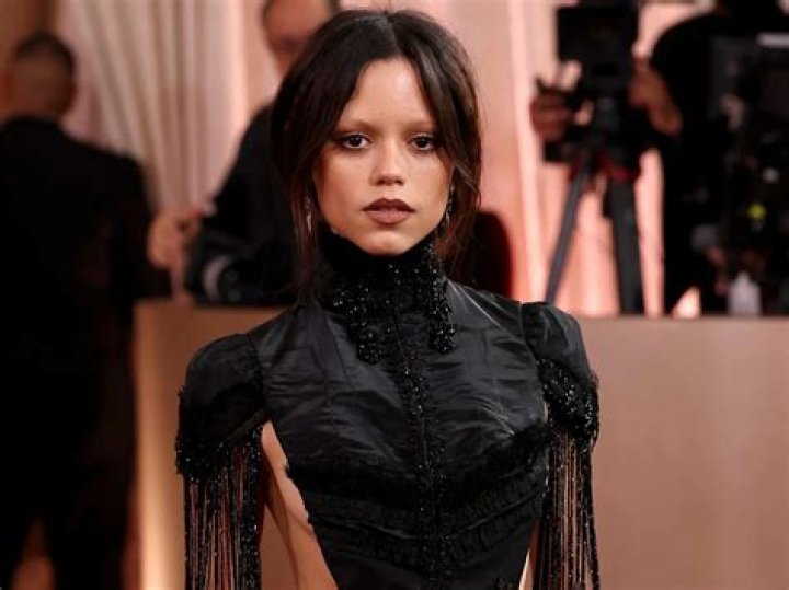 Jenna Ortega Shows Off Her Favorite Neutrogena Cleansing Product