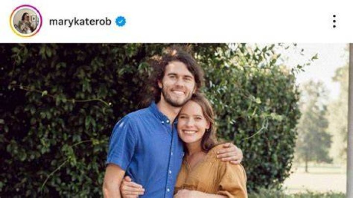 John Luke & Mary Kate Robertson John luke, Mary kate robertson, John