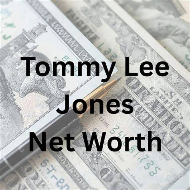 Jones Net Worth 2018 Wiki, Married, Family, Wedding, Salary