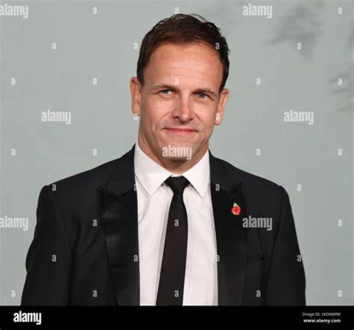 Jonny Lee Miller &mdash; The Movie Database (TMDB)