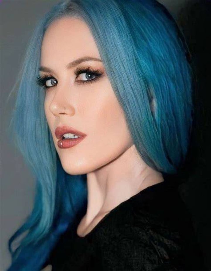 Julia Burch Wiki Age, Height, Net Worth 2023