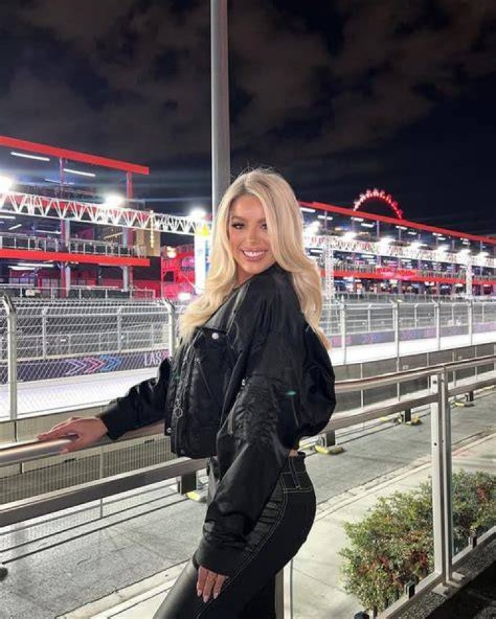 Kaylyn Slevin Net Worth, Bio, Height, Family, Age, Weight, Wiki 2024