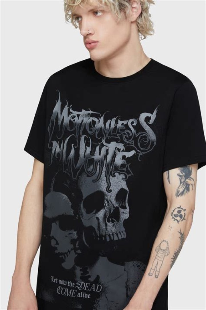 Killstar Dead Black TShirt Black girl t shirts, Black tshirt