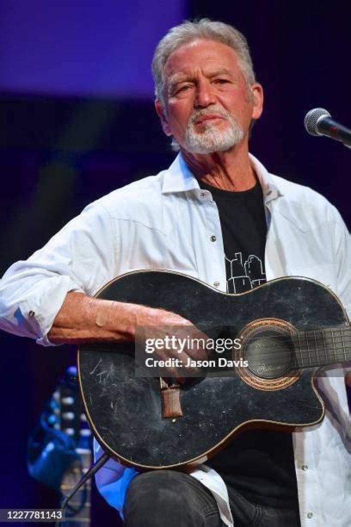 Larry Gatlin's Net Worth, Wife Janis Ross, and Age