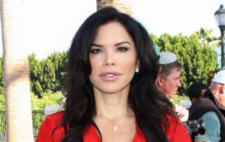 Lauren Sanchez bio net worth, age, height, weight, husband, kids, wiki