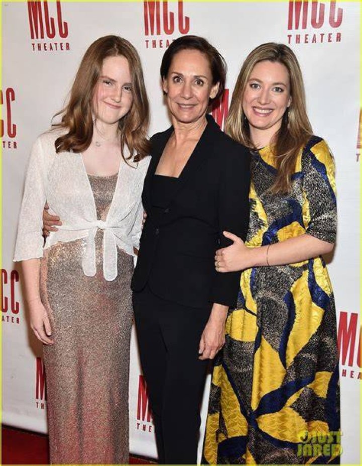 Laurie Metcalf Gets Support from Daughters & Greta Gerwig at Miscast