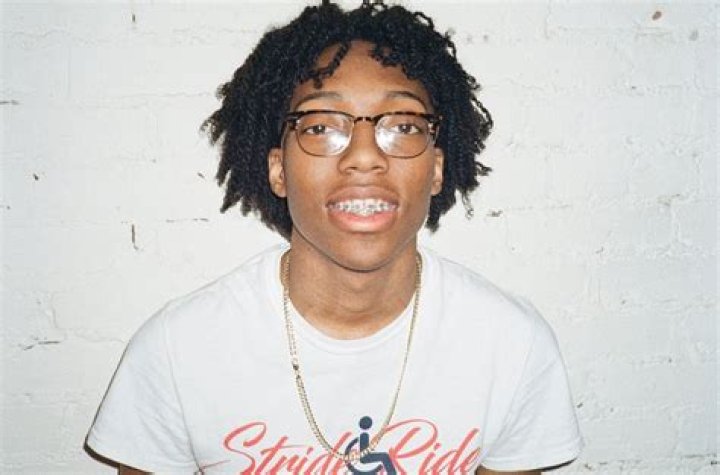 Lil Tecca Earns First Top 10 on Hot R&B/HipHop Songs Chart With &lsquo;Ran