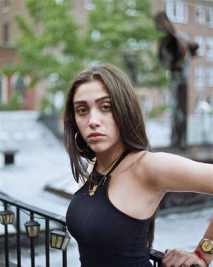 Lourdes Leon Facts, Wiki, Net Worth, Dating, Boyfriend, Bio, Height