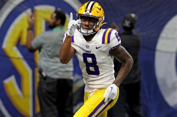 LSU Player Malik Nabers Arrested, Charged with Illegally Carrying