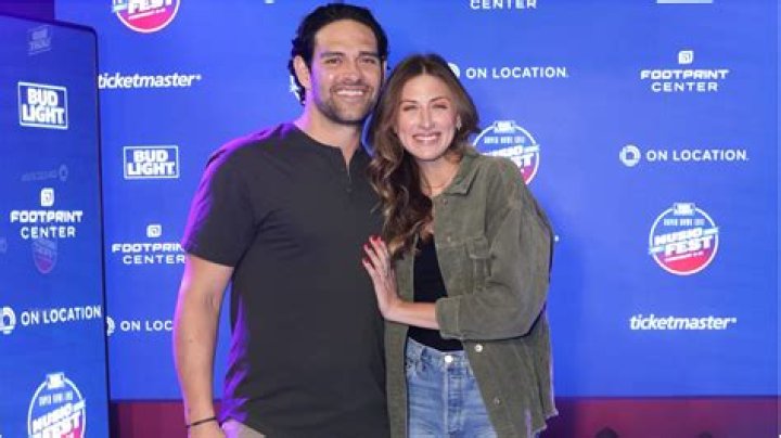 Mark Sanchez Fiancée Is a Famous Actress Facts about Perry Mattfeld
