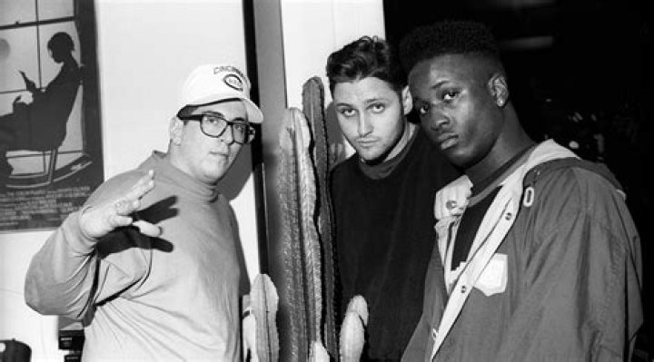 MC Serch Discusses His Past Growing Up In Far Rockaway Solo Vibes Music