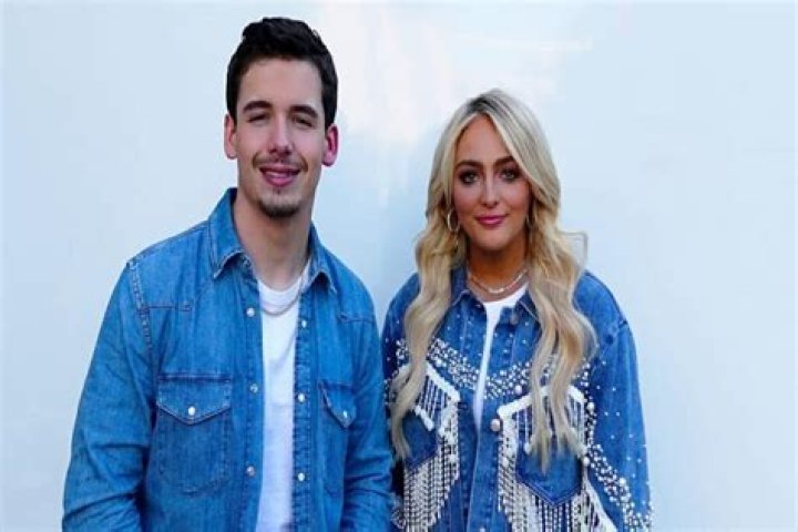 Noah Thompson and His Girlfriend, Angel Dixon, Have a Son Together