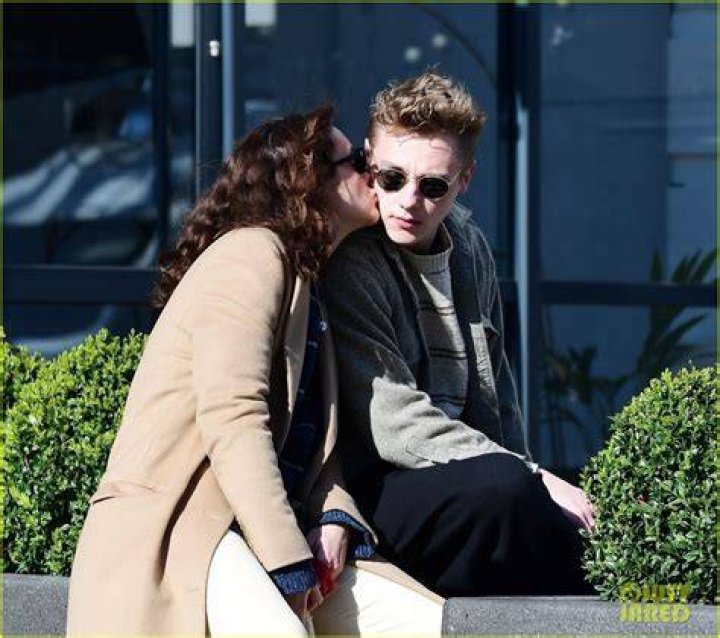 OLIVIA COOKE and Ben Hardy Out Shopping in Primrose Hills 04/10/2020
