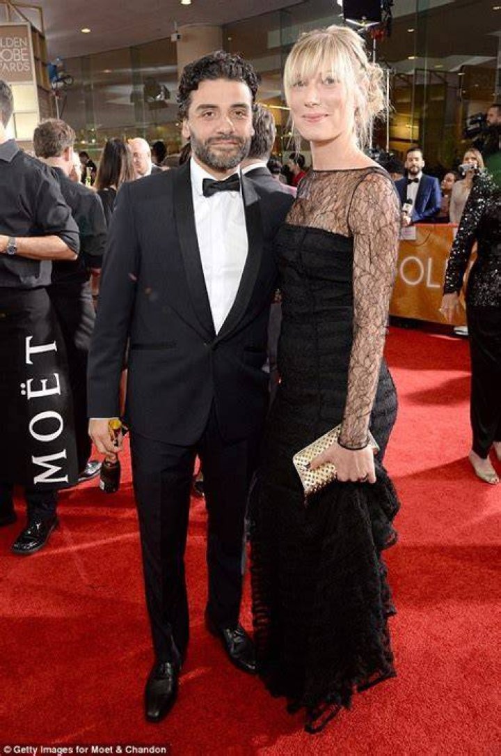 Oscar Isaac Expecting His First Child With Girlfriend Elvira Lind E! News