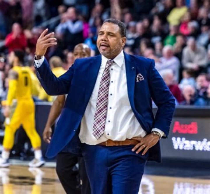 PC Basketball Coach Cooley Named Honorary Chairman of 2020 U.S. Senior