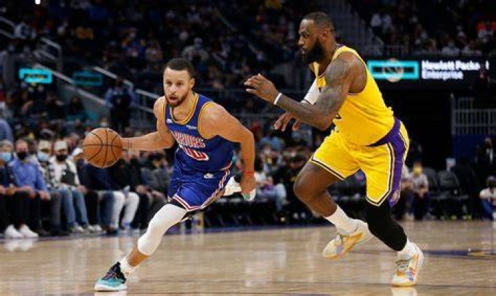 Pro basketball player who previously blamed COVID vaccine for rare